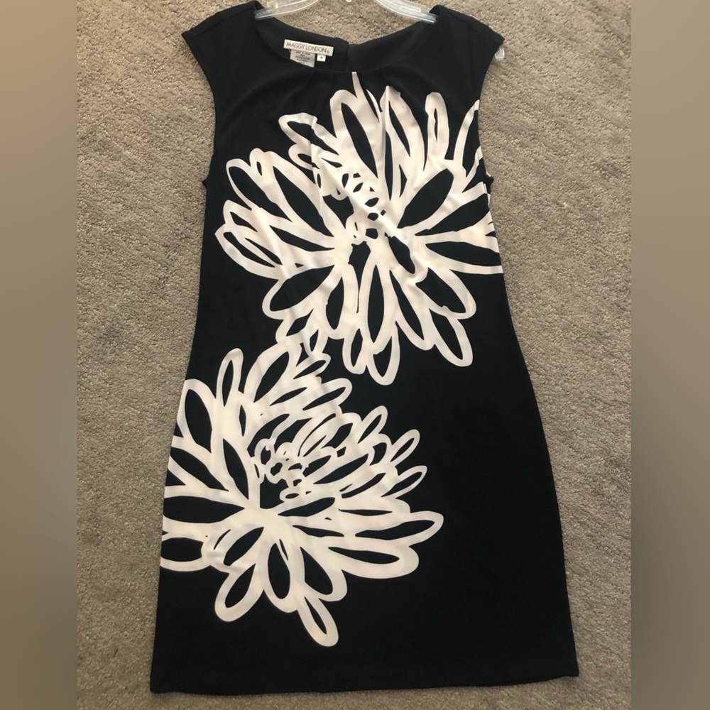 Maggie London sleeveless dress, Size 8